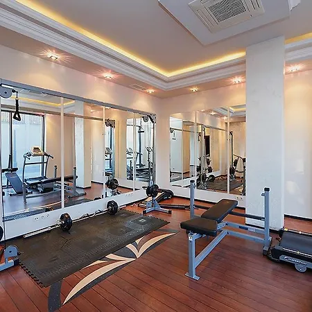 Penelope Palace Hotel 3*