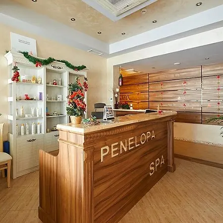 Hotel Penelope Palace